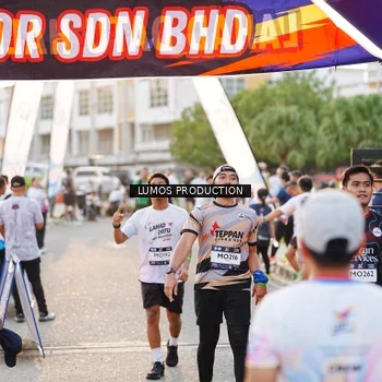 Runner Photo 7928176