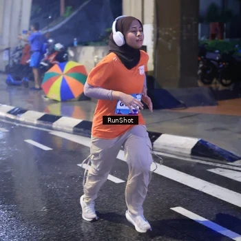 Runner Photo 7928178