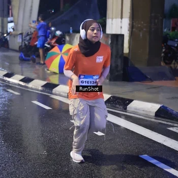Runner Photo 7928180