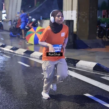 Runner Photo 7928182