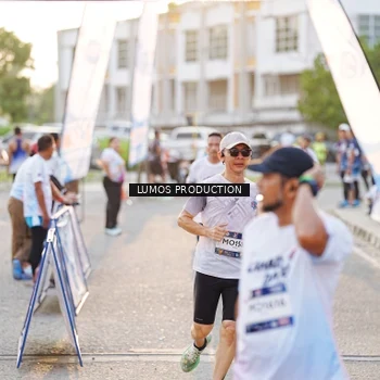 Runner Photo 7928190