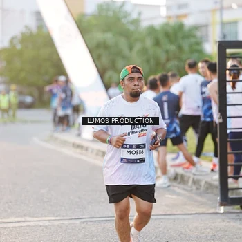 Runner Photo 7928192