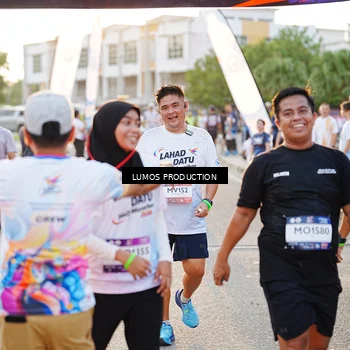 Runner Photo 7928193