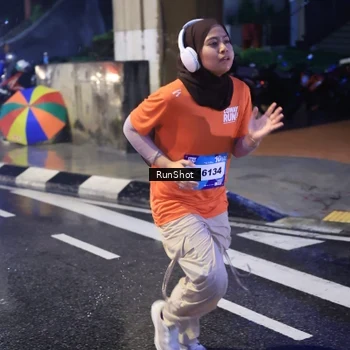 Runner Photo 7928195