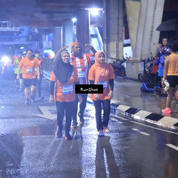 Runner Photo 7928200