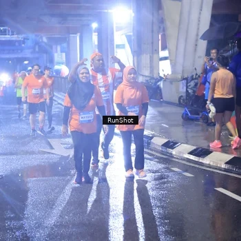 Runner Photo 7928206