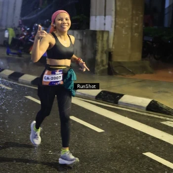 Runner Photo 7928212