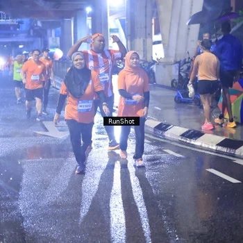 Runner Photo 7928215