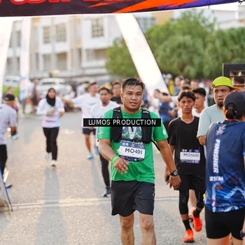 Runner Photo 7928228