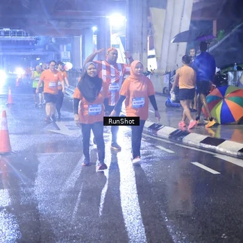 Runner Photo 7928235