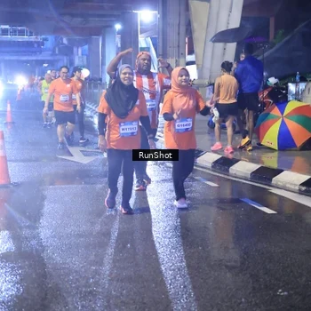 Runner Photo 7928236