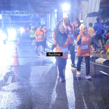 Runner Photo 7928241