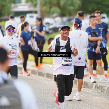 Runner Photo 7928243