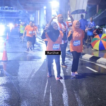 Runner Photo 7928259