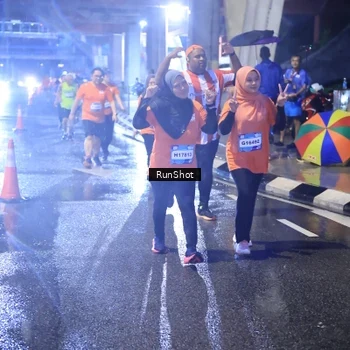 Runner Photo 7928264