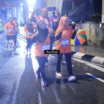 Runner Photo 7928285