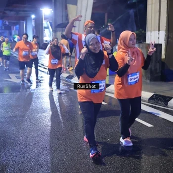 Runner Photo 7928311