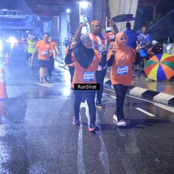 Runner Photo 7928313
