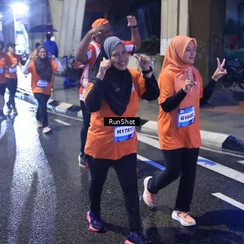Runner Photo 7928331