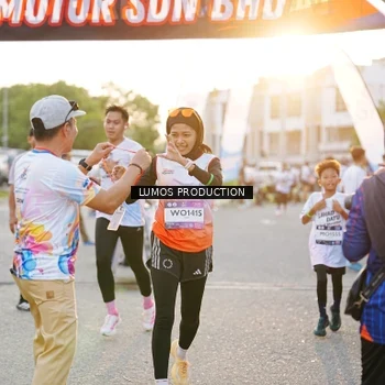 Runner Photo 7928334