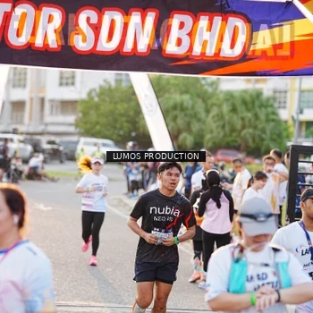 Runner Photo 7928339