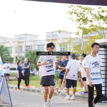 Runner Photo 7928349