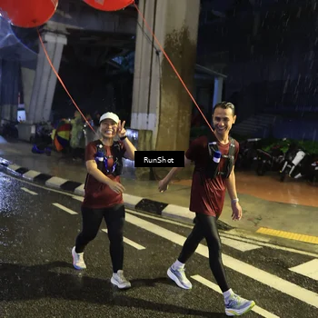 Runner Photo 7928351