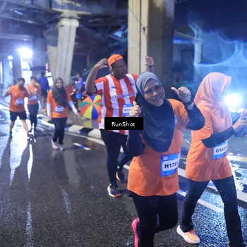 Runner Photo 7928352