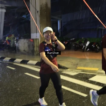 Runner Photo 7928356