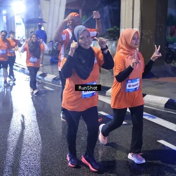 Runner Photo 7928357