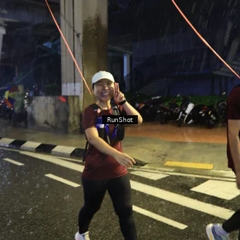 Runner Photo 7928373