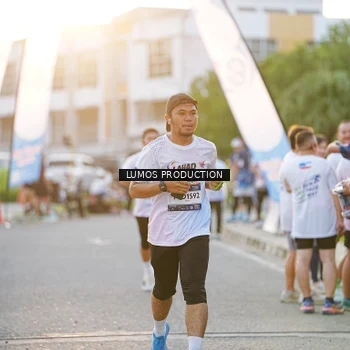 Runner Photo 7928376