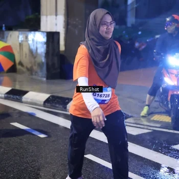 Runner Photo 7928400