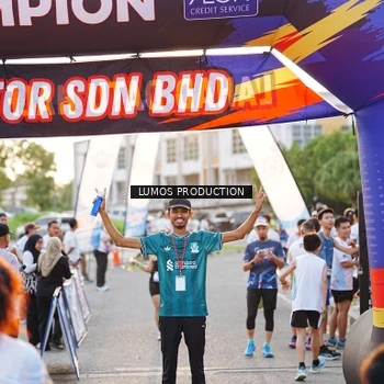 Runner Photo 7928408