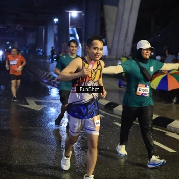 Runner Photo 7928415