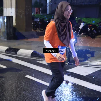 Runner Photo 7928419