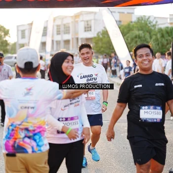 Runner Photo 7928435