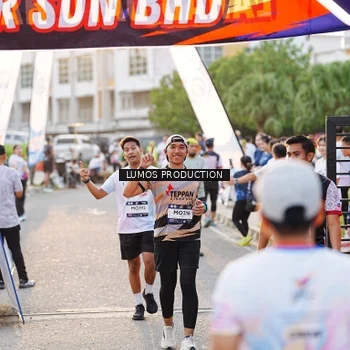 Runner Photo 7928445