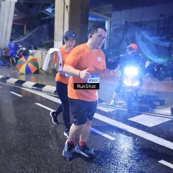 Runner Photo 7928448