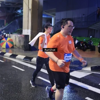 Runner Photo 7928465