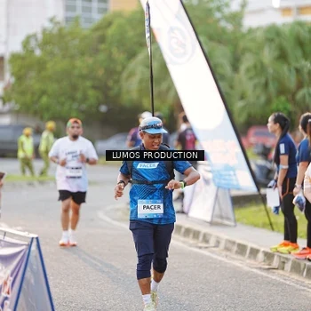 Runner Photo 7928469