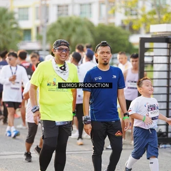 Runner Photo 7928473