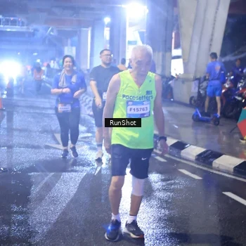 Runner Photo 7928477