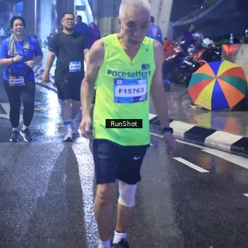 Runner Photo 7928484