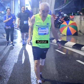 Runner Photo 7928489