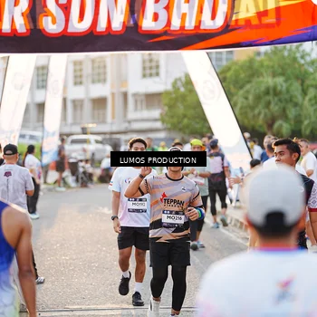 Runner Photo 7928490