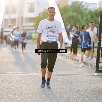 Runner Photo 7928492