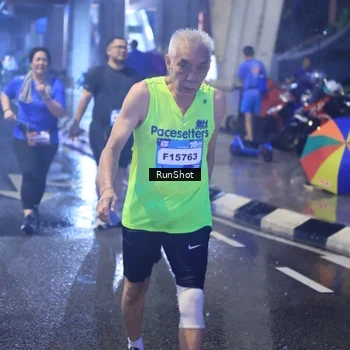 Runner Photo 7928493