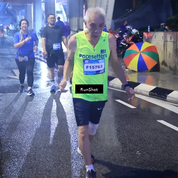 Runner Photo 7928494