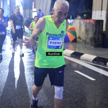 Runner Photo 7928509
